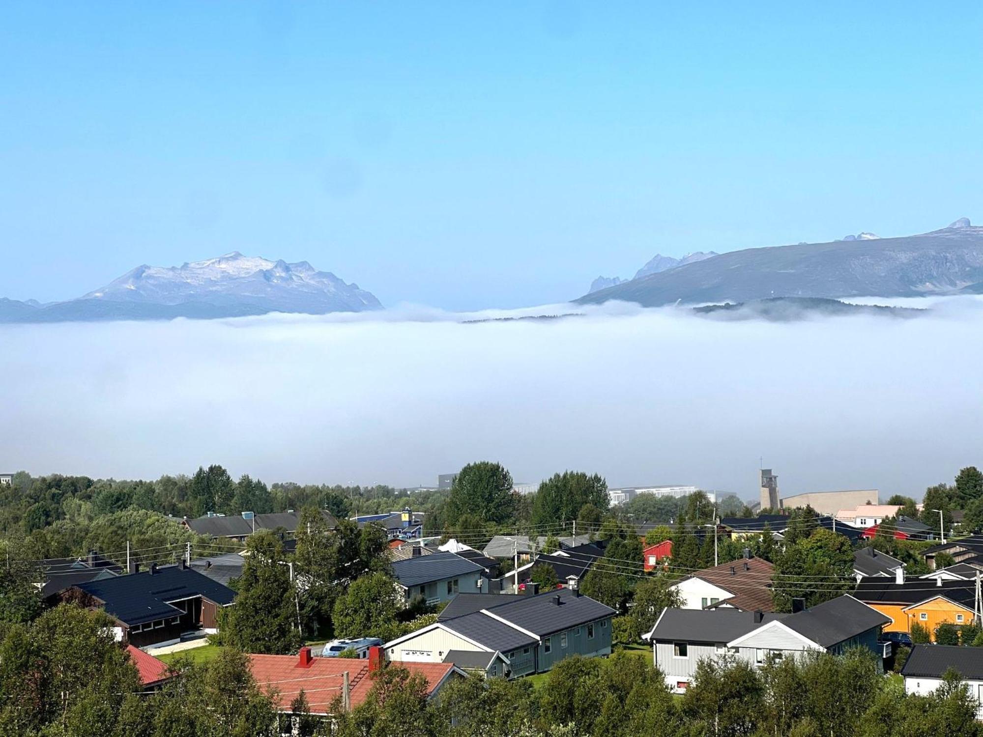 Miracle Tromso, Cozy Double Bed Private Room In A Shared Apartment With Stunning Tromso Views Exterior foto
